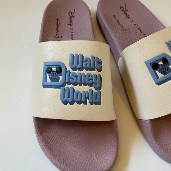 Disney x Coach Sport Slide with Walt Disney World and Mickey Mouse - Picture 3 of 13